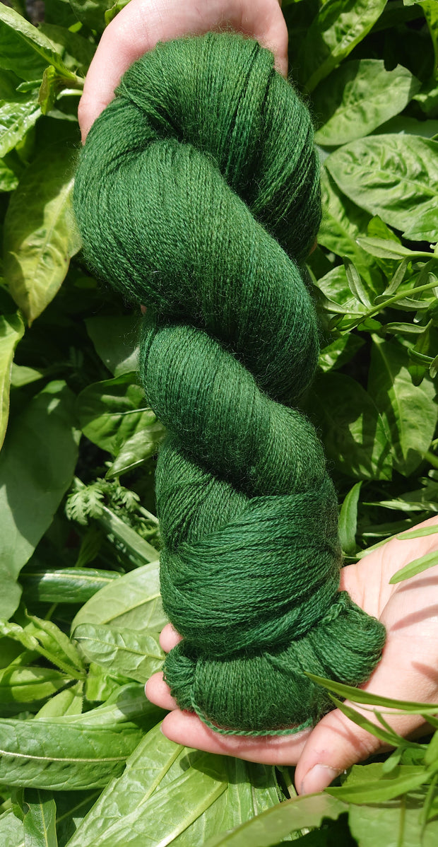 Lása Glean (glen) ~ Wool yarn naturally dyed with organic birch leaves &amp; organic indigo