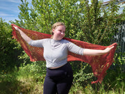 NEANTÓG DEARG  is shown here by Wiki. Wiki is about 160cm/5"2 tall.   100% Nettle fibre Dye: Madder