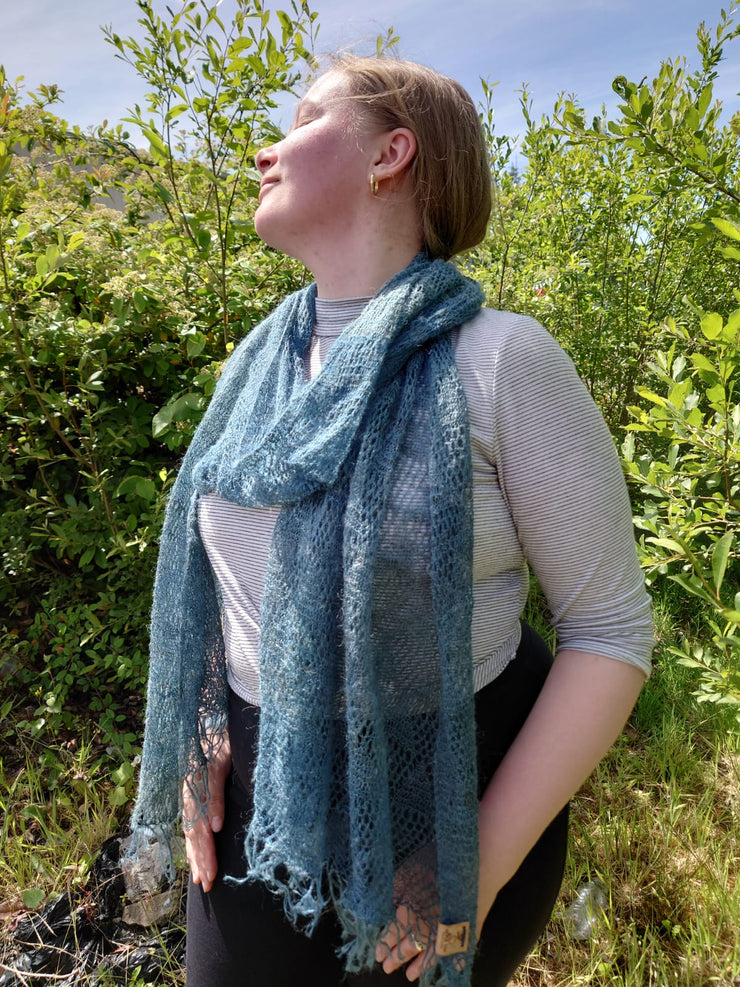 NETTLE Shawl ~ GORM NEANTÓIGE