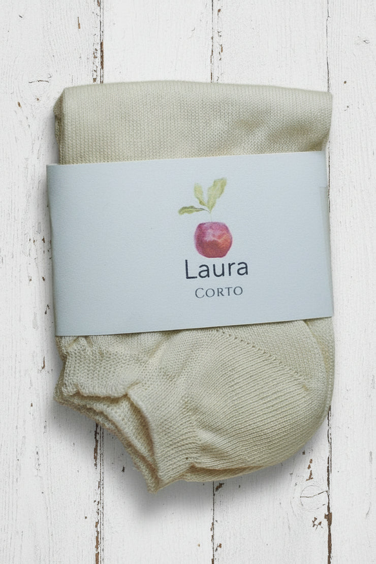 Organic Cotton Socks  <br / > LAURA CORTO  <br / > Undyed