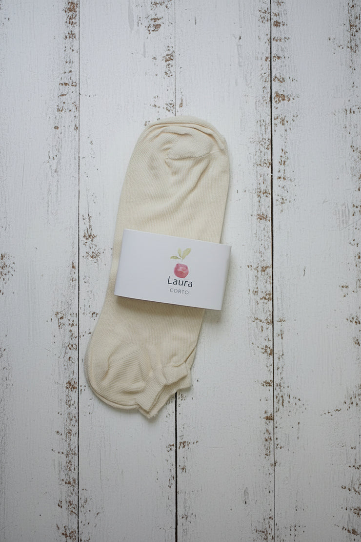 Organic Cotton Socks  <br / > LAURA CORTO  <br / > Undyed