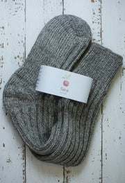 Alpaca Wool Socks  <br / > SARA LONG  <br / > Undyed