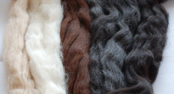 5 different shades of natural alpaca wool
