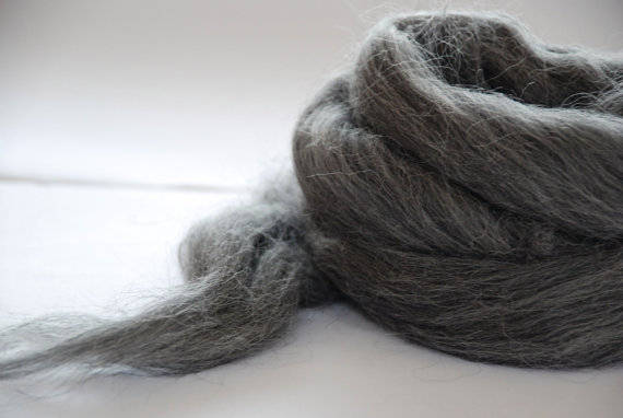 ALPACA FIBRE ~ Silver grey