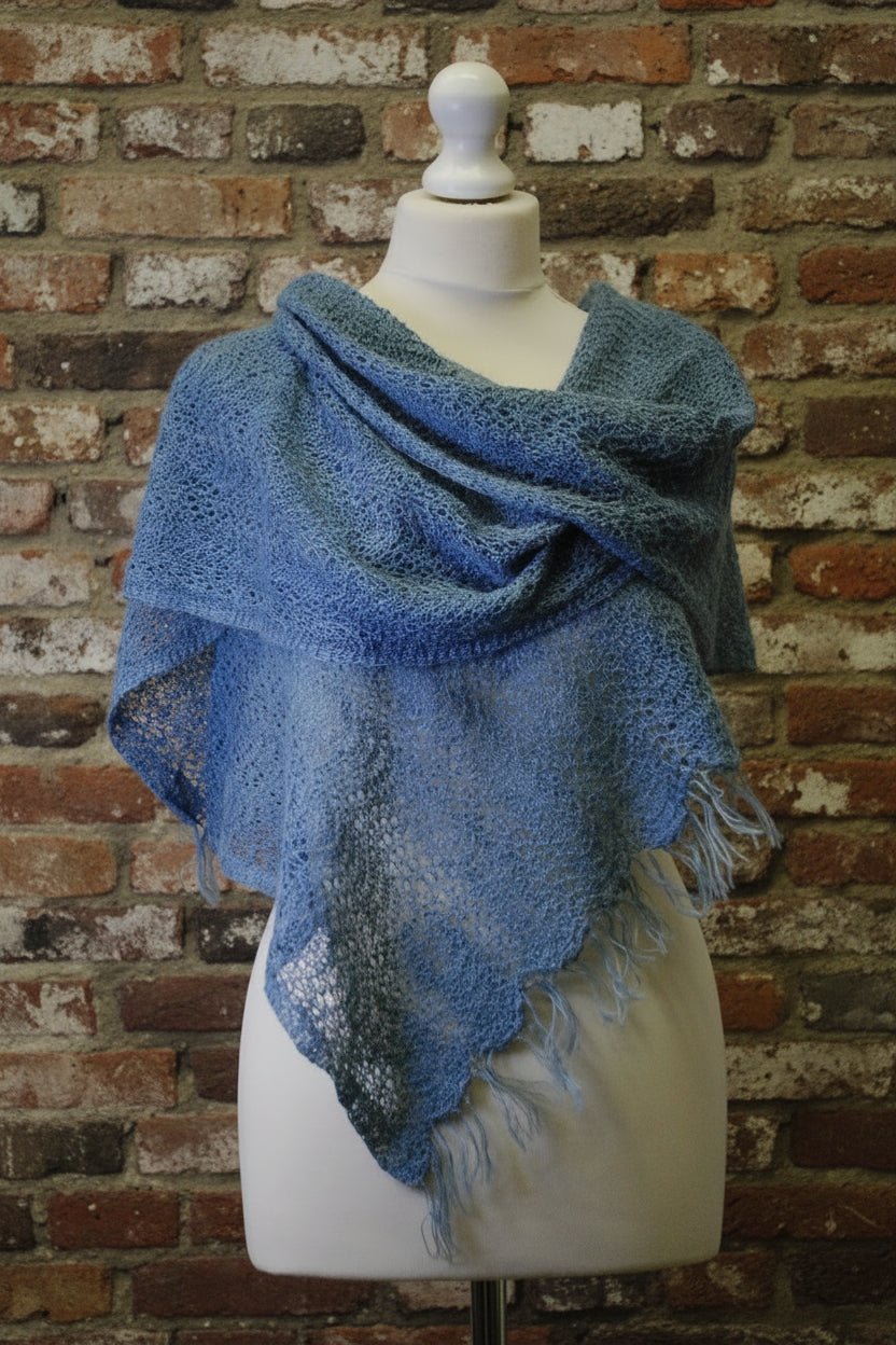 Nettle Shawls – AppleOak FibreWorks, image size:832x1248