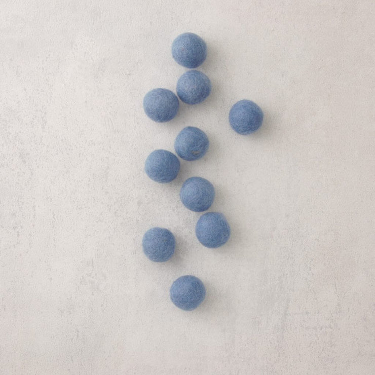 felt beads light blue