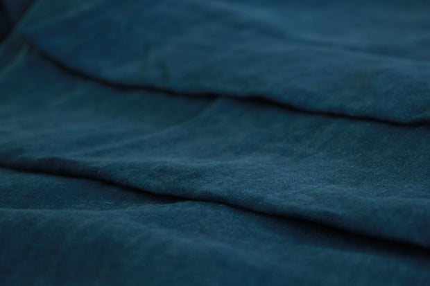 DARK ITALIAN BLUE ~ Naturally dyed Italian oversized Linen Fabric